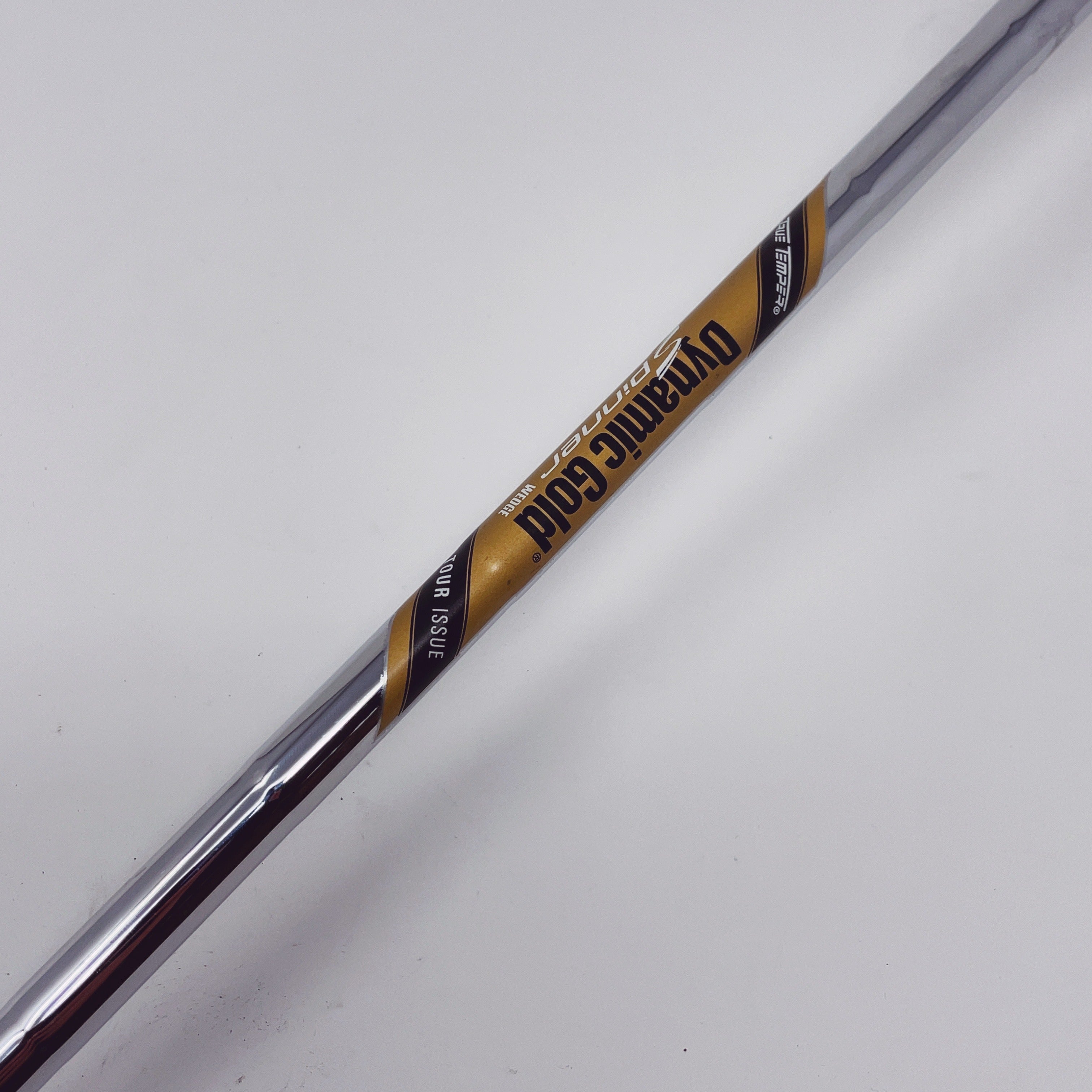 CLEVELAND ZIPCORE RTX6 WEDGE / 46 DEGREE / DYNAMIC GOLD TOUR ISSUE SPINNER SHAFT