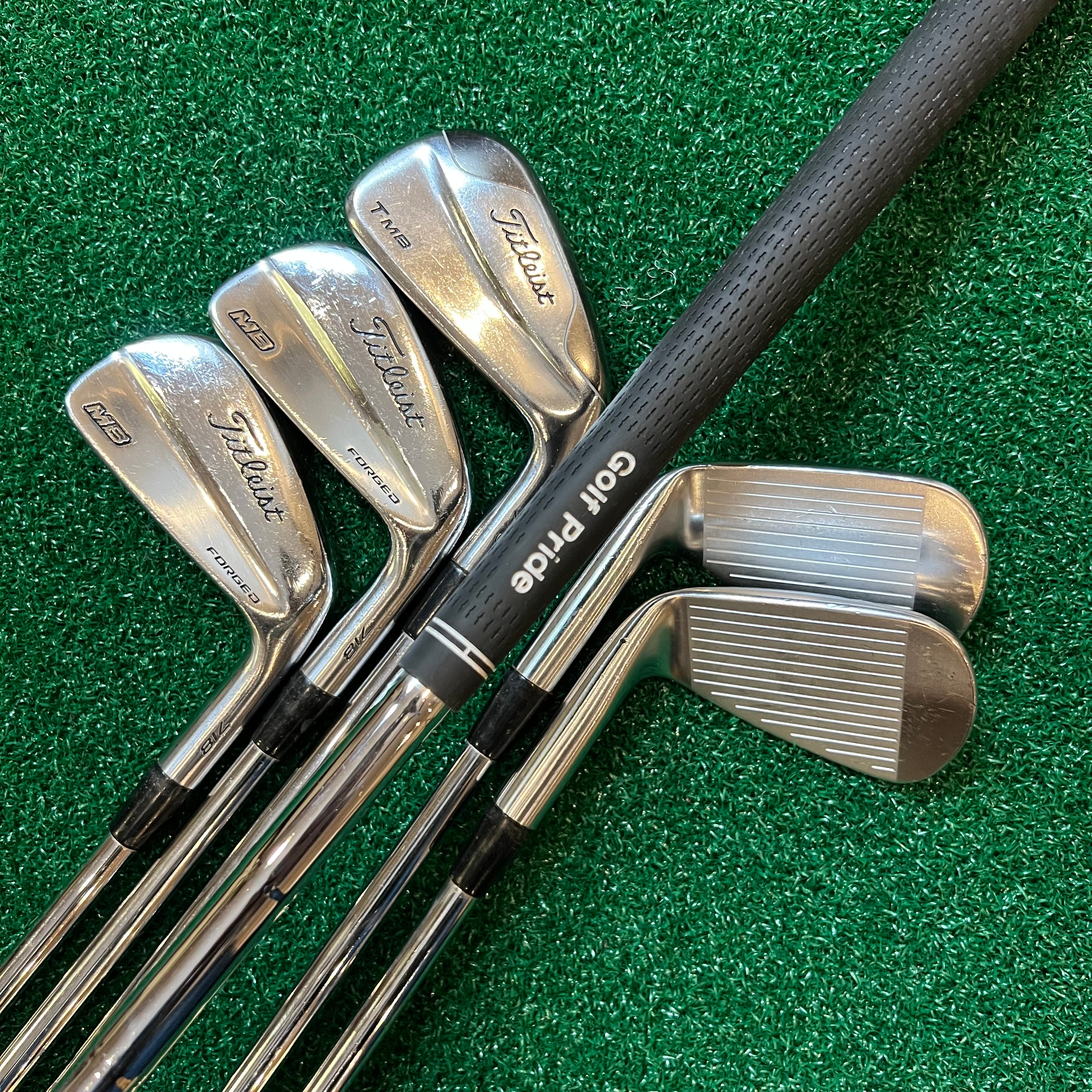 TITLEIST 718 TMB/MB COMBO SET / 5-PW / DYNAMIC GOLD TOUR ISSUE X100 SHAFTS
