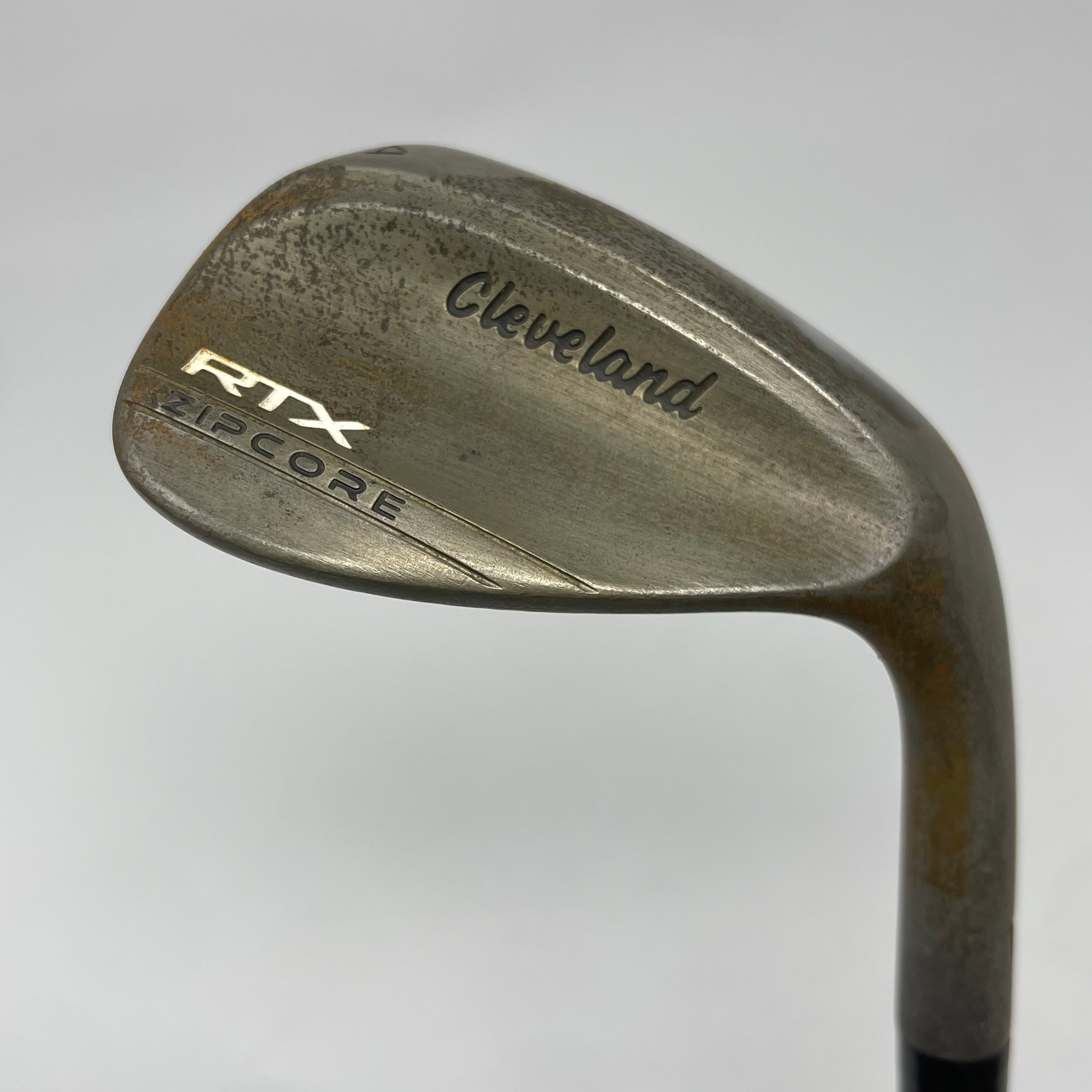 CLEVELAND TOUR ISSUE RAW RTX ZIPCORE WEDGE / 54 DEGREE 10 BOUNCE MID GRIND / NS PRO MODUS 105 X FLEX SHAFT